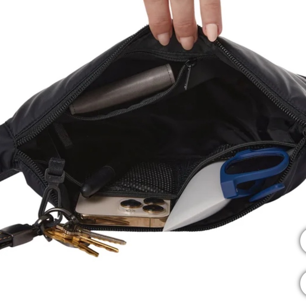 ⭐️ Firm Price ⭐️ 32 Degrees unisex belt bag - Picture 7 of 8